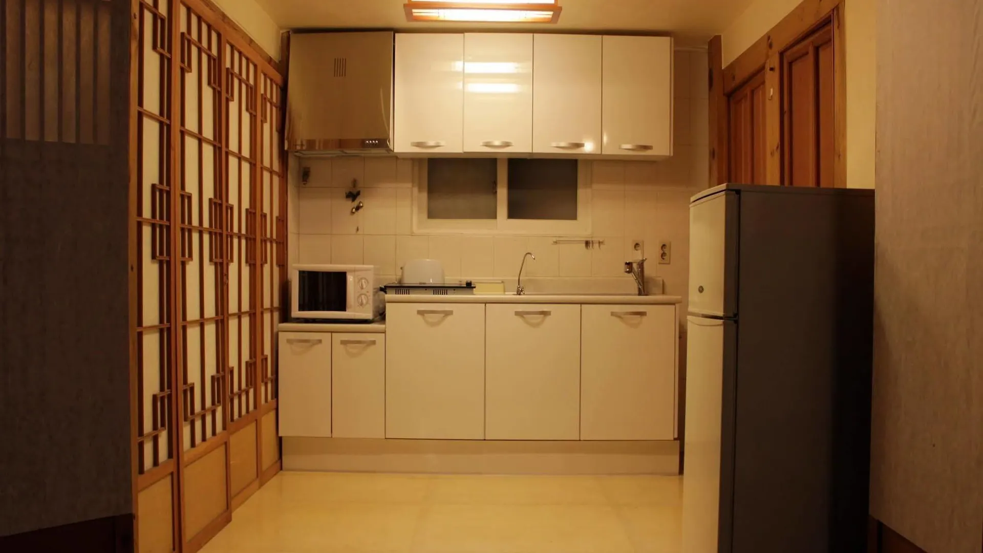Doo Hanok Guesthouse Seoul 2*,  South Korea
