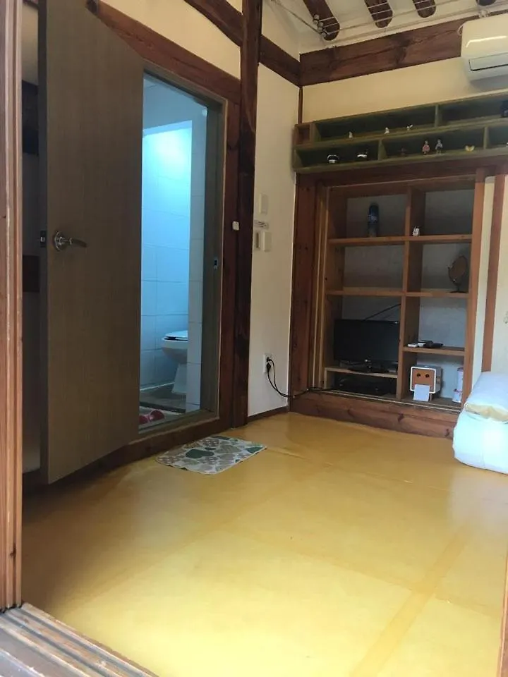 Doo Hanok Guesthouse Seoul South Korea